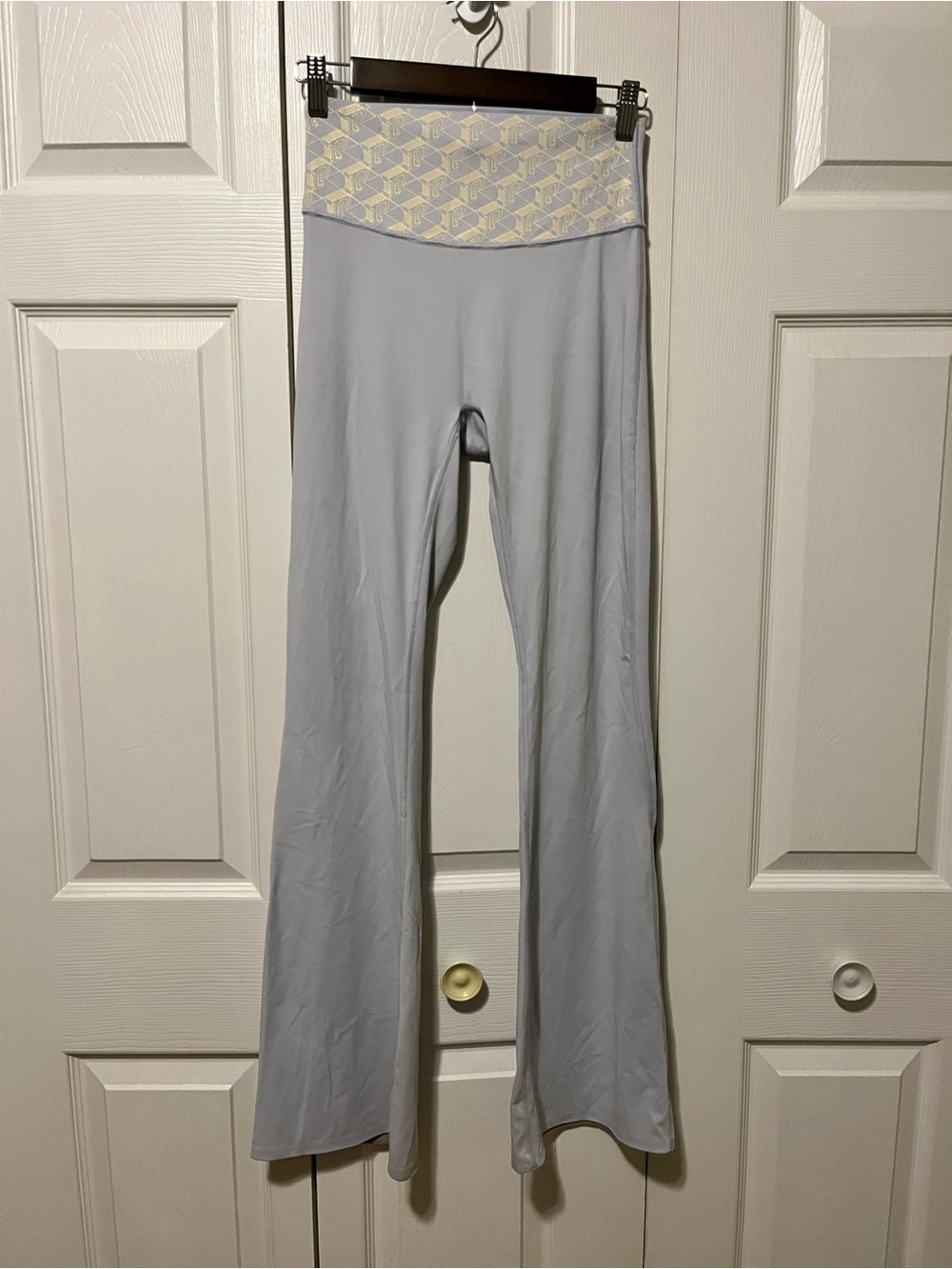 Light Blue Women's Flare Yoga Pants with Patterned Waistband